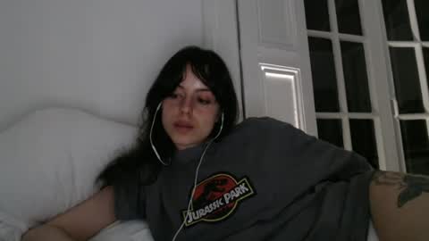 luana online show from July 25, 2026, 10:07 pm