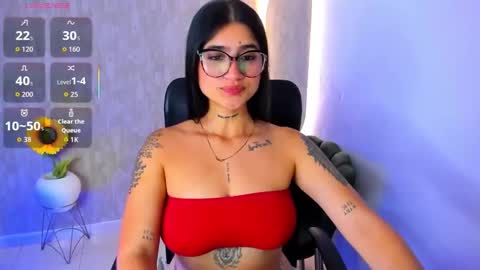 Luana online show from November 20, 2025, 12:05 pm