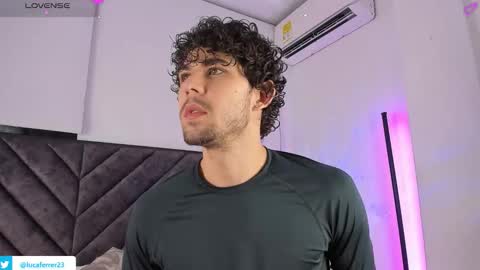 Luca Ferrer online show from February 12, 2026, 2:39 am