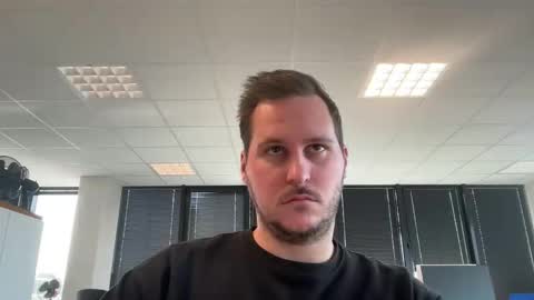 Lucas online show from November 6, 2025, 12:50 pm