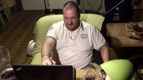 Snapshot of lucas84boy chatting on February 7, 2025, 3:41 pm lucas84boy online show from February 7, 2025, 3:41 pm