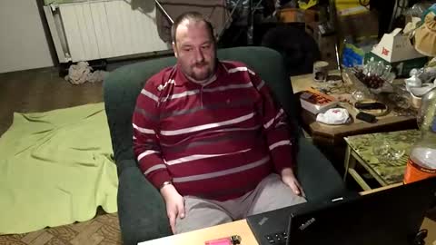 Snapshot of lucas84boy chatting on February 22, 2025, 5:57 pm lucas84boy online show from February 22, 2025, 5:57 pm