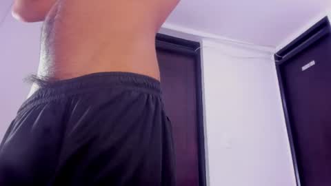 Snapshot of lucas_cruz1 chatting on June 25, 2026, 5:12 am lucas_cruz1 online show from June 25, 2026, 5:12 am