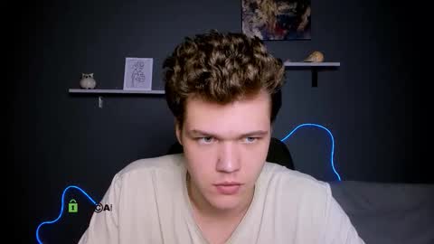 lucas_long_ online show from September 25, 2025, 12:53 pm