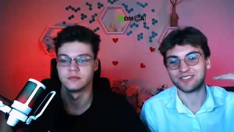 lucas_long_ online show from October 17, 2025, 7:49 pm