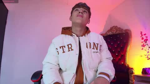 Lucas lovee online show from March 23, 2026, 1:37 pm