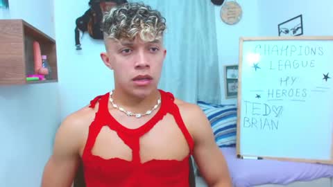 Lucas Luxx online show from October 17, 2025, 1:20 am