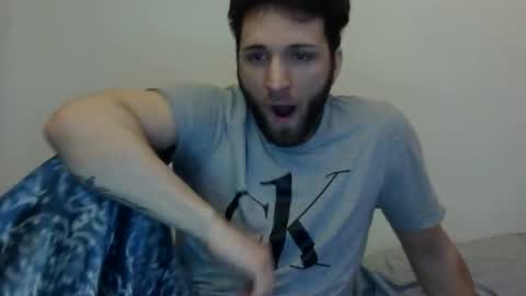 lucasbacon13 online show from January 17, 2025, 1:15 am