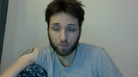 lucasbacon13 online show from January 19, 2025, 10:06 am