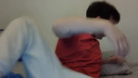 lucasbacon13 online show from February 16, 2025, 12:08 am
