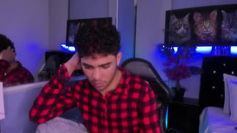 lucascarterr online show from November 13, 2025, 4:11 am