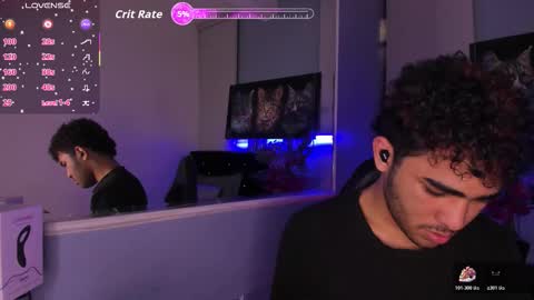 lucascarterr online show from December 2, 2025, 4:40 am