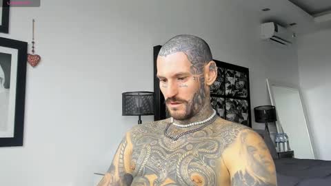 lucasexclusive online show from December 30, 2024, 4:31 am