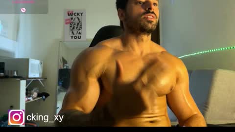 lucasfit24 online show from March 9, 2026, 3:05 pm