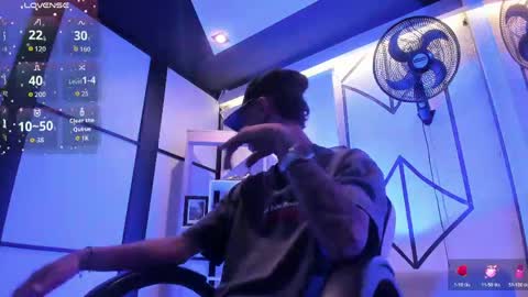 Snapshot of lucasjhonson_ chatting on May 31, 2026, 9:49 pm Lucas online show from May 31, 2026, 9:49 pm