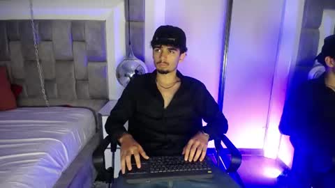 Snapshot of lucasthomson_ chatting on June 23, 2026, 4:10 am lucasthomson_ online show from June 23, 2026, 4:10 am