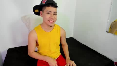 LUCAS TORREZ online show from March 7, 2026, 12:07 am