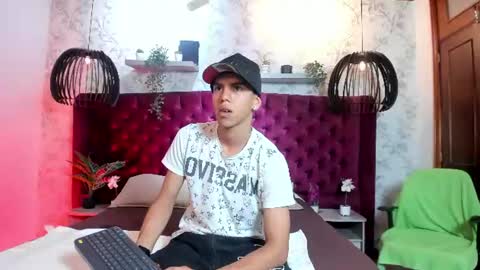 Snapshot of lucca_moreti chatting on June 20, 2026, 3:53 am Lucca Moreti online show from June 20, 2026, 3:53 am