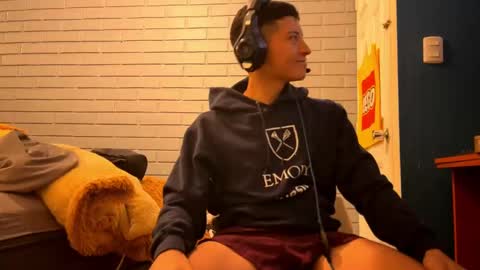 Felipe online show from December 27, 2024, 2:25 am