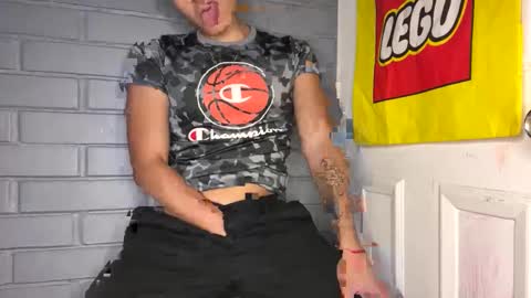 Felipe online show from December 28, 2024, 2:43 am