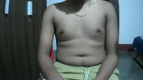 luci_ri online show from September 22, 2025, 1:40 am