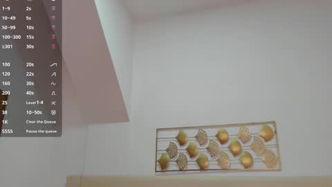 lucia_lorenz online show from January 14, 2026, 11:27 am