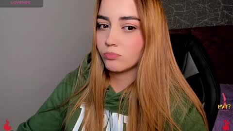 lucia star  online show from January 30, 2025, 10:30 pm