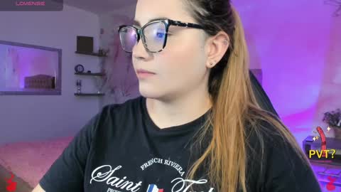 lucia star  online show from February 8, 2025, 7:59 pm