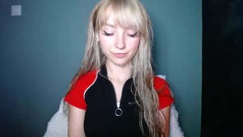 Lucy online show from September 14, 2025, 9:03 pm