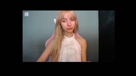 Lucy online show from April 19, 2026, 8:02 am