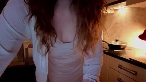 Snapshot of luciacoy chatting on October 6, 2025, 7:11 pm Lucia online show from October 6, 2025, 7:11 pm