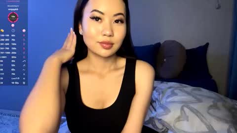 Kira online show from December 20, 2025, 2:13 pm