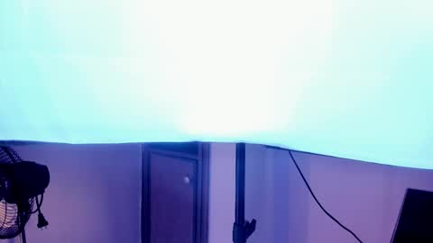 luciana jons online show from November 10, 2025, 8:08 pm