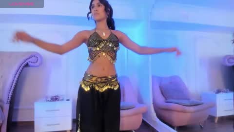 Luciana online show from October 25, 2025, 8:58 pm