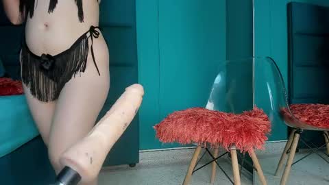 lucianablake online show from April 11, 2026, 7:45 am