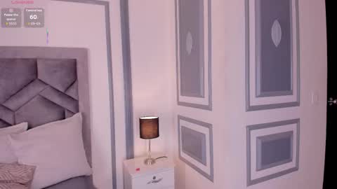    online show from October 18, 2025, 9:15 pm