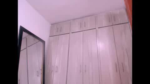 lucianahardmand online show from September 14, 2025, 3:22 pm