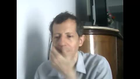 Luciano online show from February 26, 2025, 5:07 pm