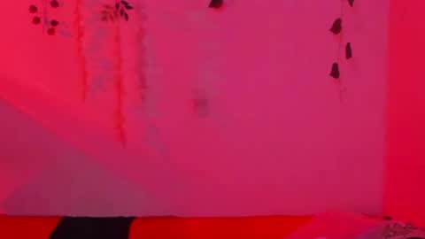 Snapshot of lucianromeo17 chatting on June 12, 2026, 10:19 pm Lucy or Lucian 3 Come to my social Links3 online show from June 12, 2026, 10:19 pm