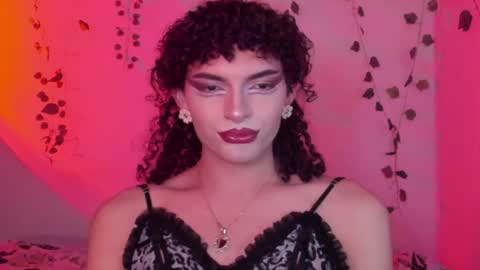 Snapshot of lucianromeo17 chatting on July 6, 2026, 7:05 am Lucy or Lucian 3 Come to my social Links3 online show from July 6, 2026, 7:05 am