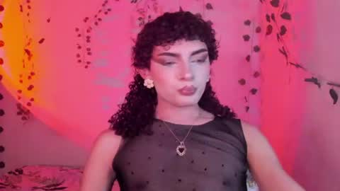 Snapshot of lucianromeo17 chatting on July 14, 2026, 5:23 am Lucy or Lucian 3 Come to my social Links3 online show from July 14, 2026, 5:23 am