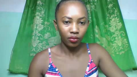 Snapshot of lucie196645 chatting on April 21, 2026, 2:26 am lucie196645 online show from April 21, 2026, 2:26 am