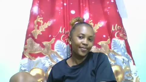 Snapshot of lucie196645 chatting on May 30, 2026, 7:33 pm lucie196645 online show from May 30, 2026, 7:33 pm