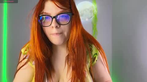 Lucie   online show from February 10, 2025, 7:49 pm