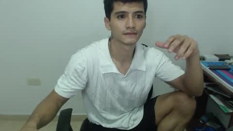 leonel online show from February 22, 2025, 1:22 am