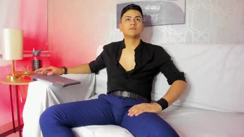 Leo online show from February 4, 2025, 11:27 am