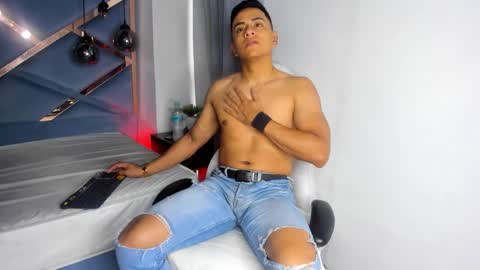 Leo online show from November 28, 2025, 11:57 am