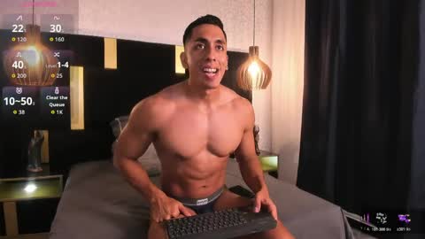 Snapshot of lucio__fox chatting on June 7, 2026, 6:55 pm Lucio online show from June 7, 2026, 6:55 pm