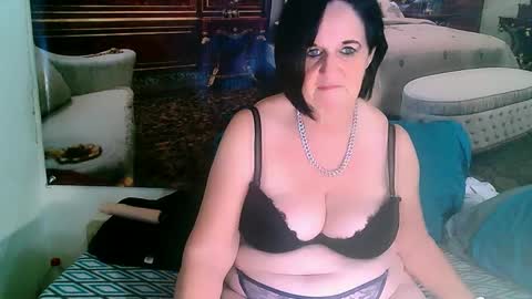 Snapshot of luciousgrace chatting on February 26, 2025, 11:04 pm Grace online show from February 26, 2025, 11:04 pm