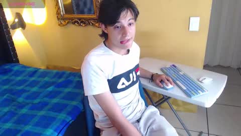 luckk_ online show from March 31, 2026, 4:24 am